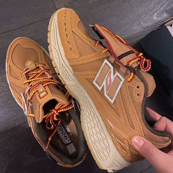 New Balance 1906R Cordura Tobacco M1906ROB (woman 6.5) - Picture 4 of 8